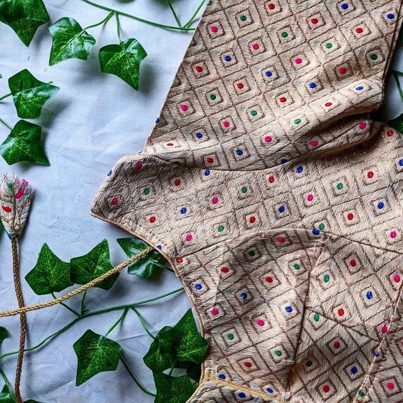 Readymade Designer Saree Blouse - Picture 2 of 3